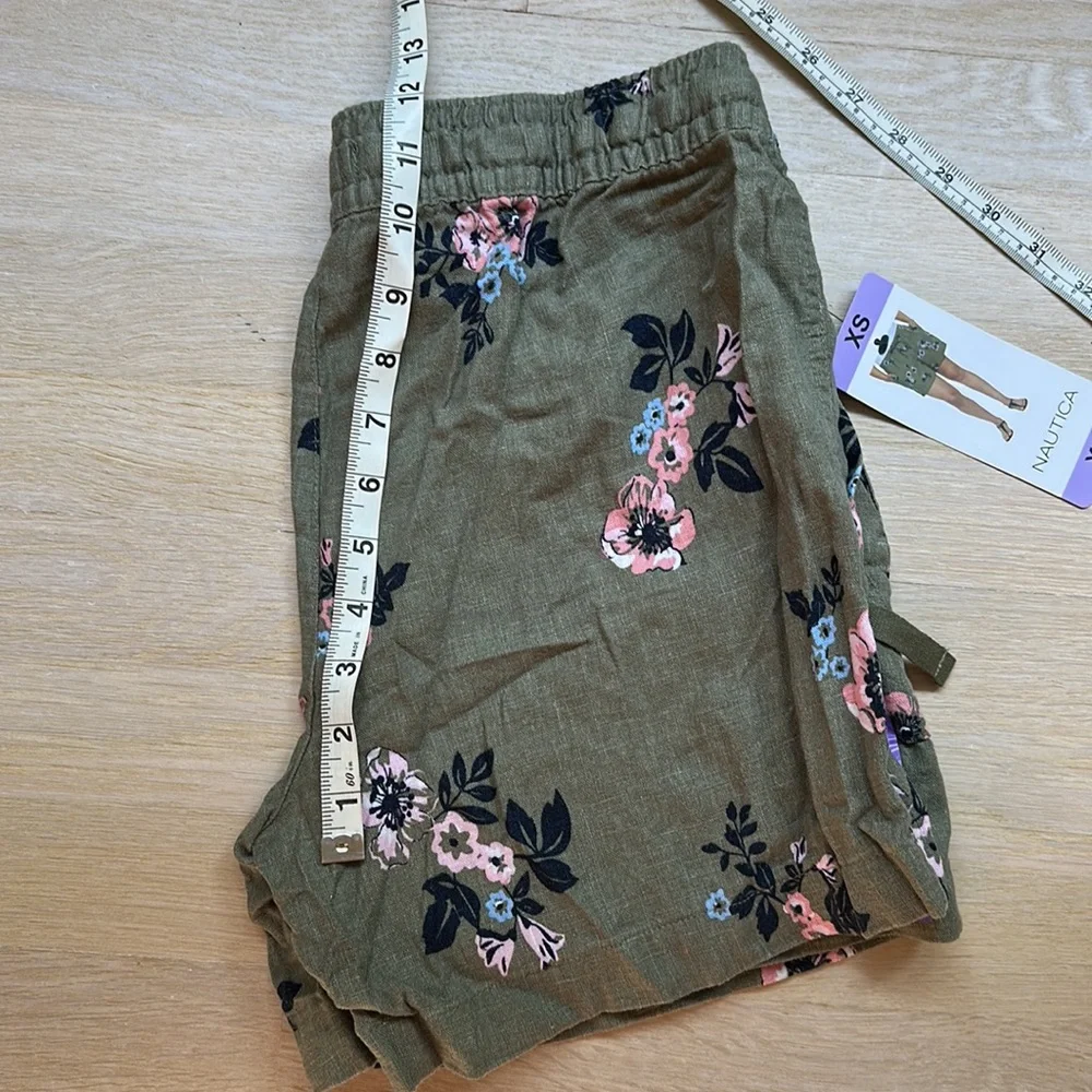 Nautical linen shorts 5”, NWT